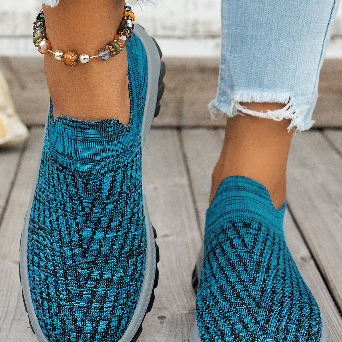 Round Toe Mesh Slip-Ons