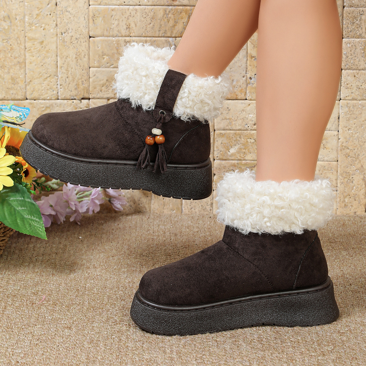 Round Toe Faux Fur Lined Boots