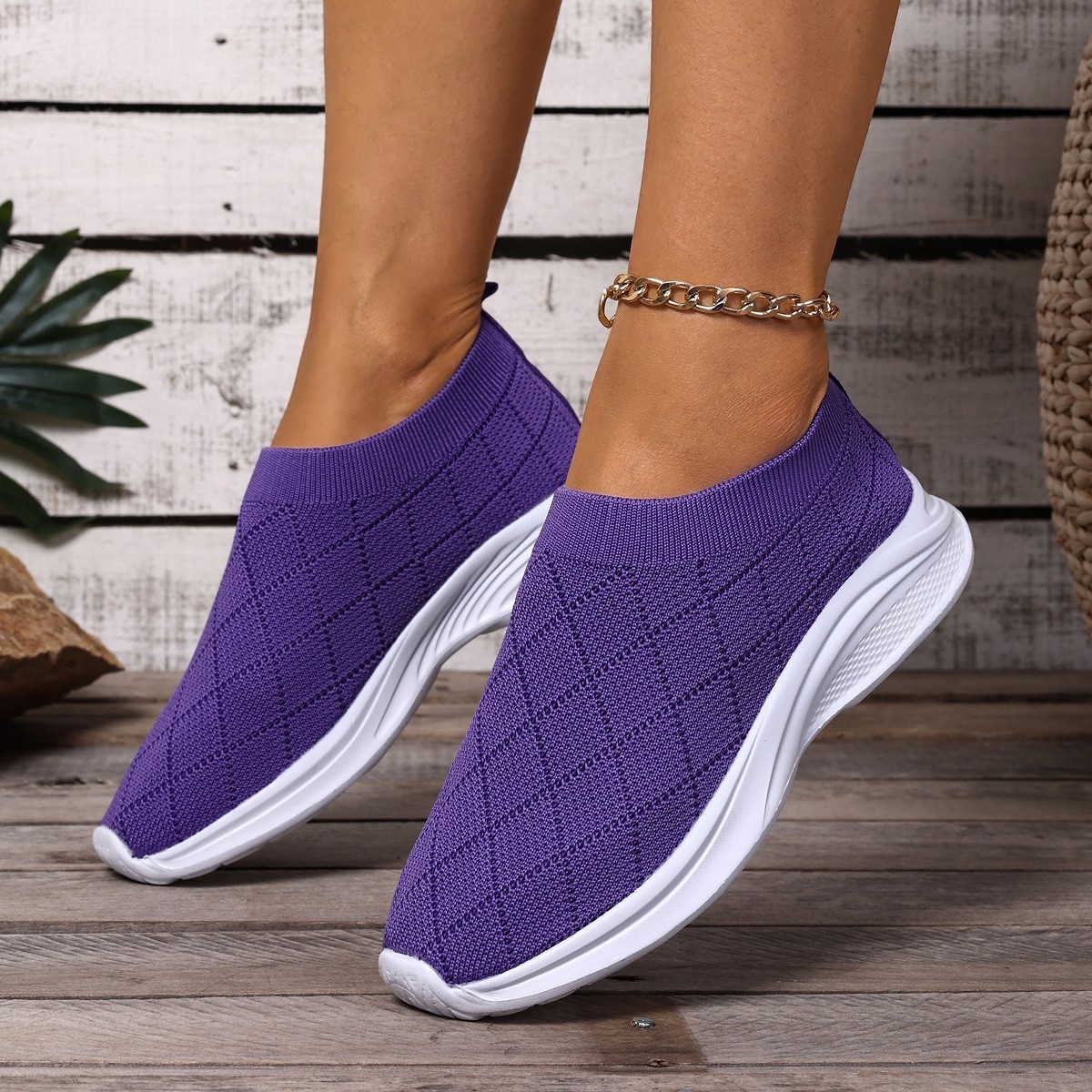 Breathable Mesh Round Toe Shoes