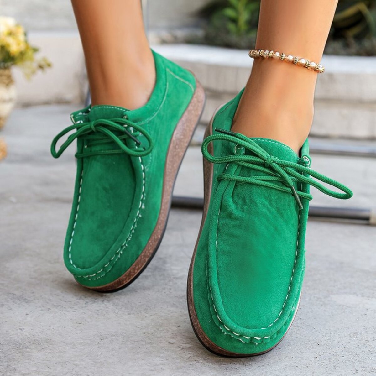 Round Toe Lace Up Slip-Ons