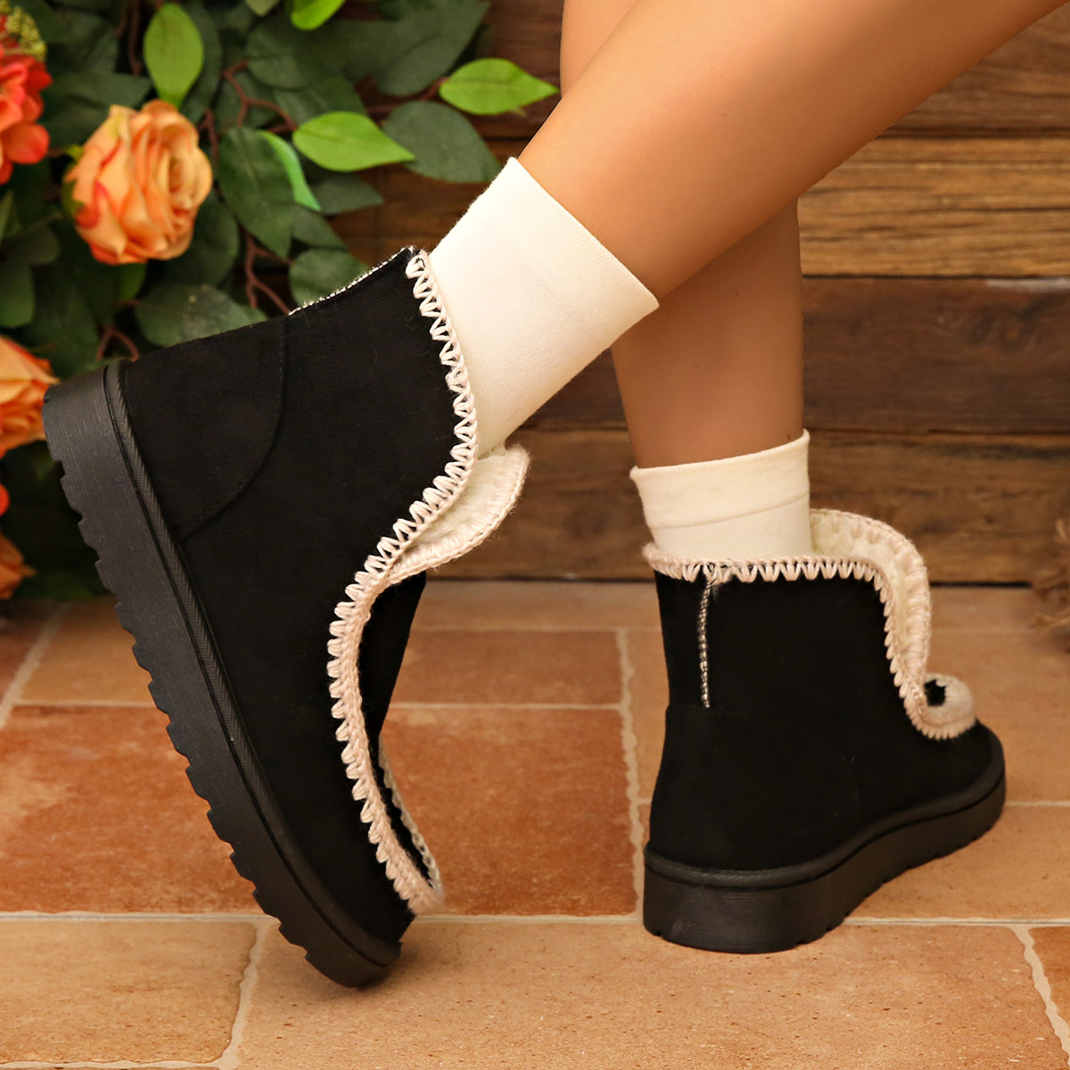 Contrast Crochet Trim Winter Boots