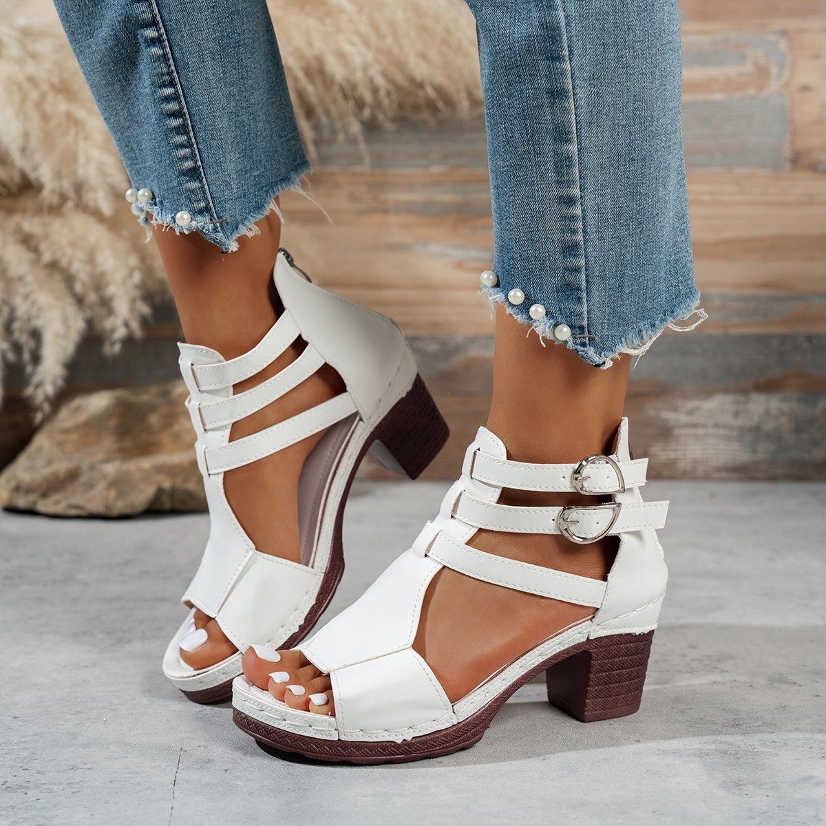 Block Heel Buckle Strap Sandals