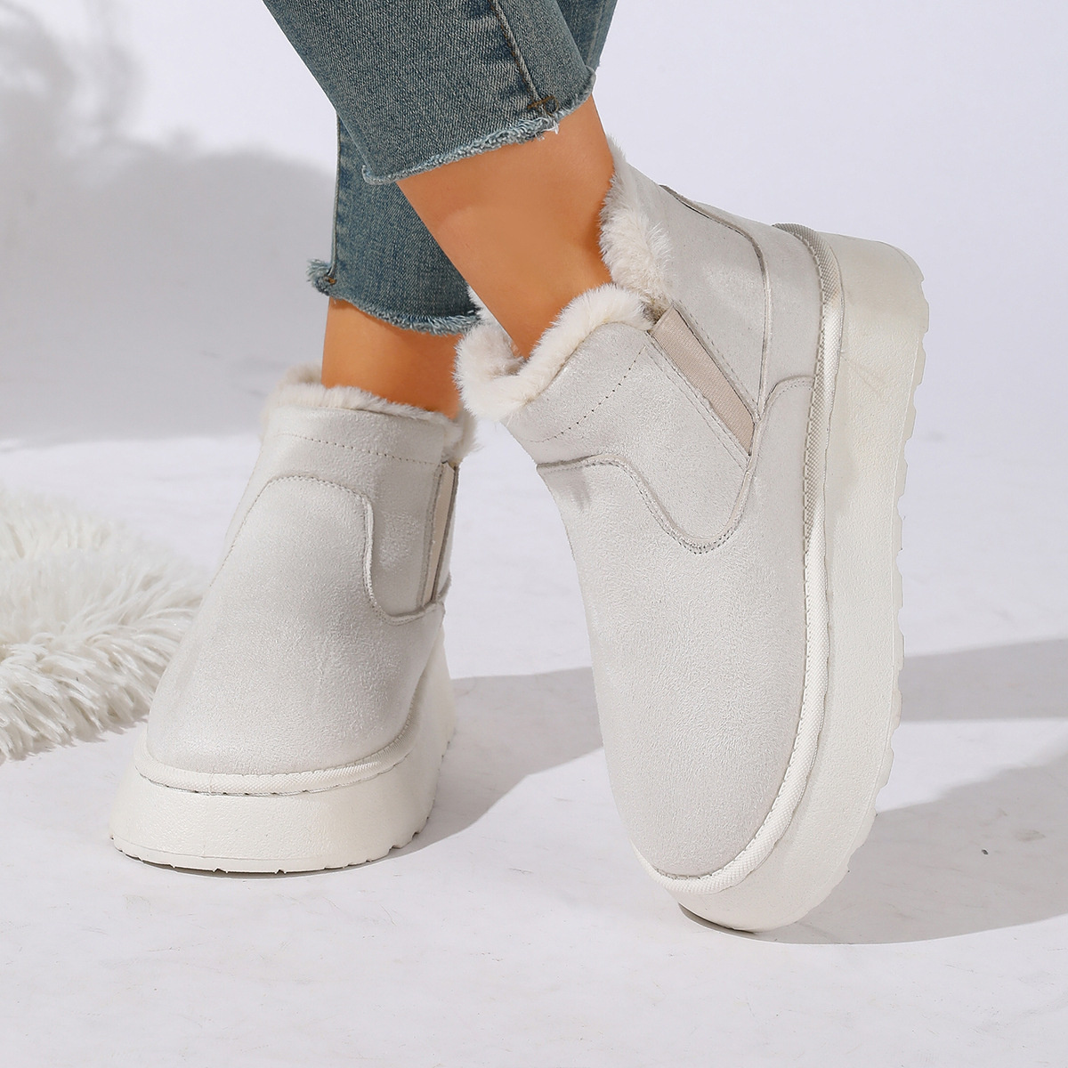 Round Toe Platform Boots