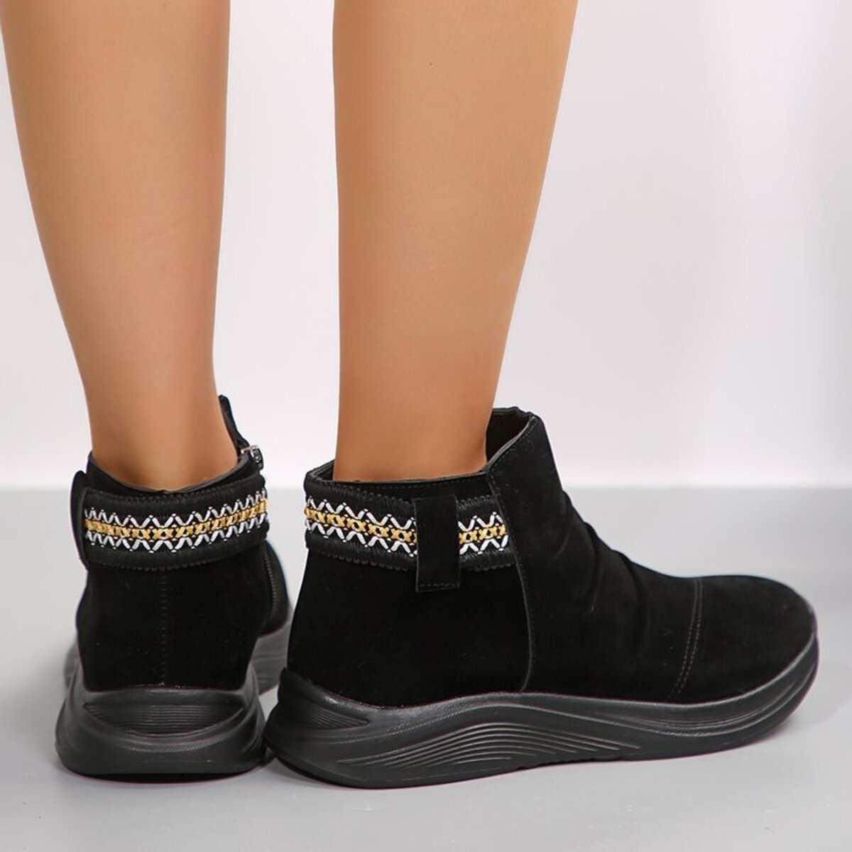 Round Toe Platform Boots