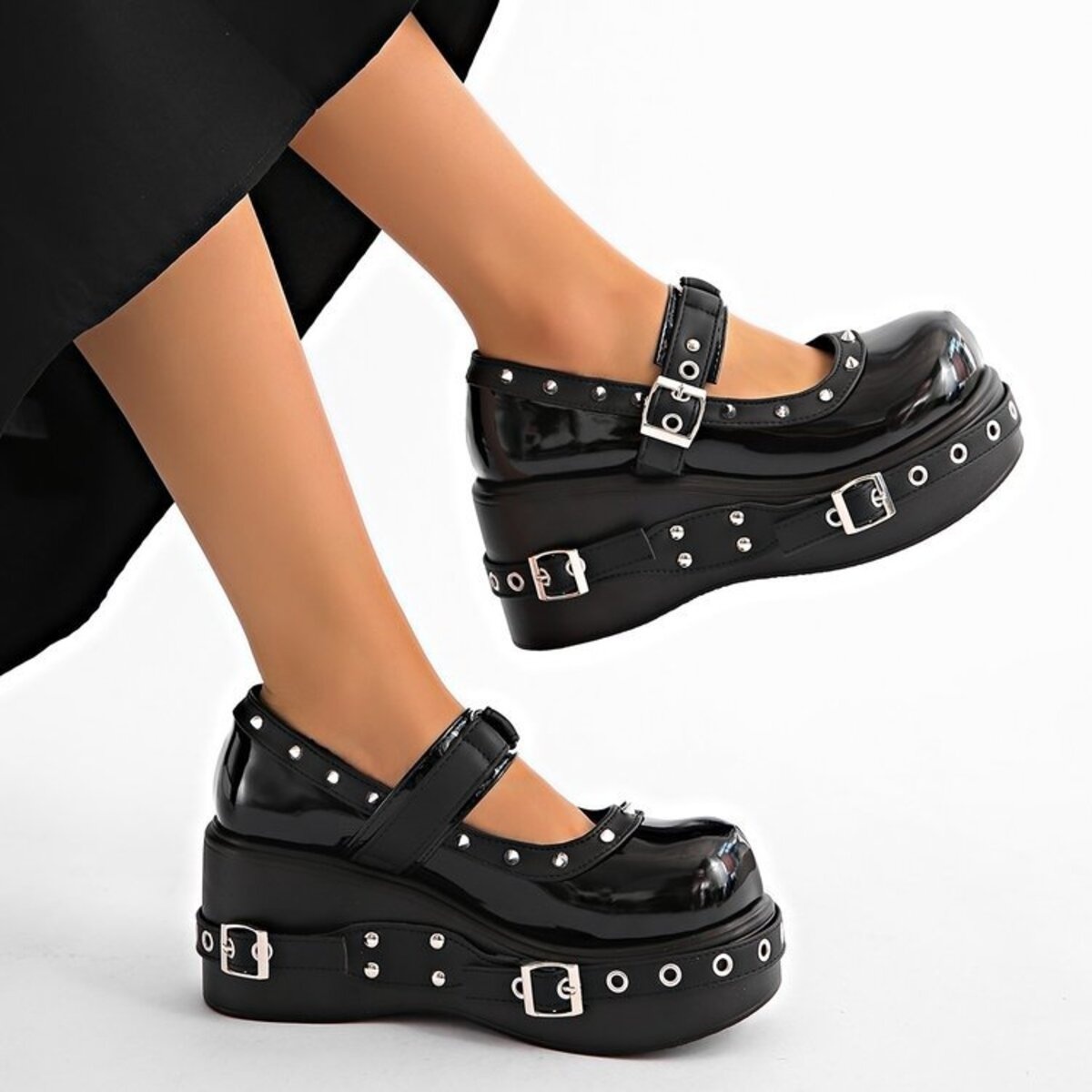 Round Toe Studded Loafers