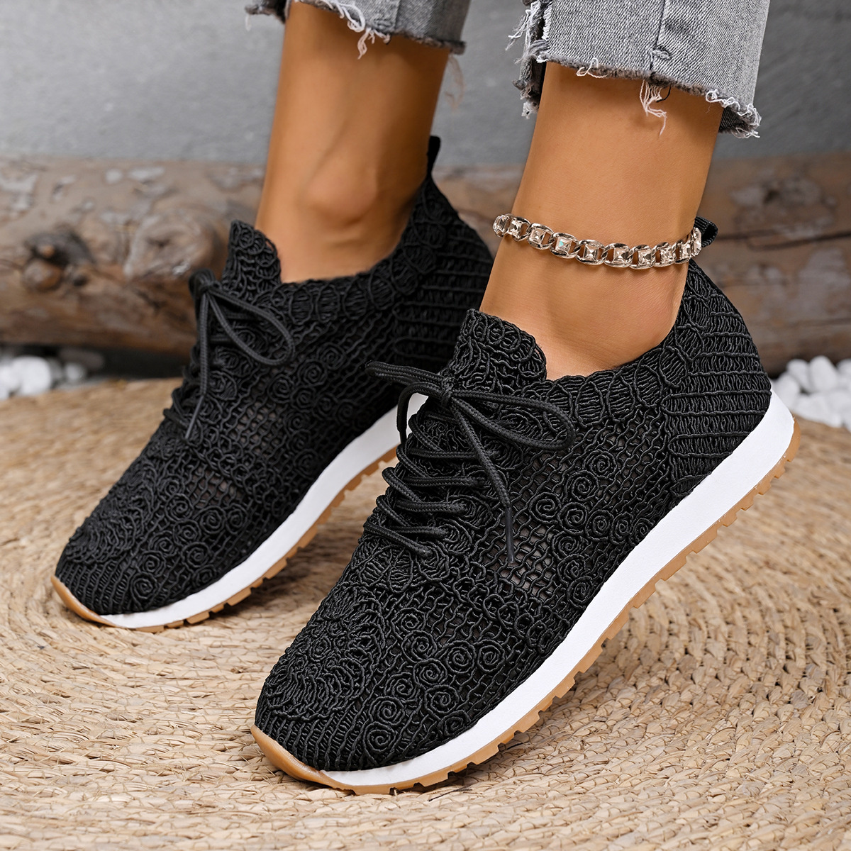 Round Toe Lace Up Sneakers
