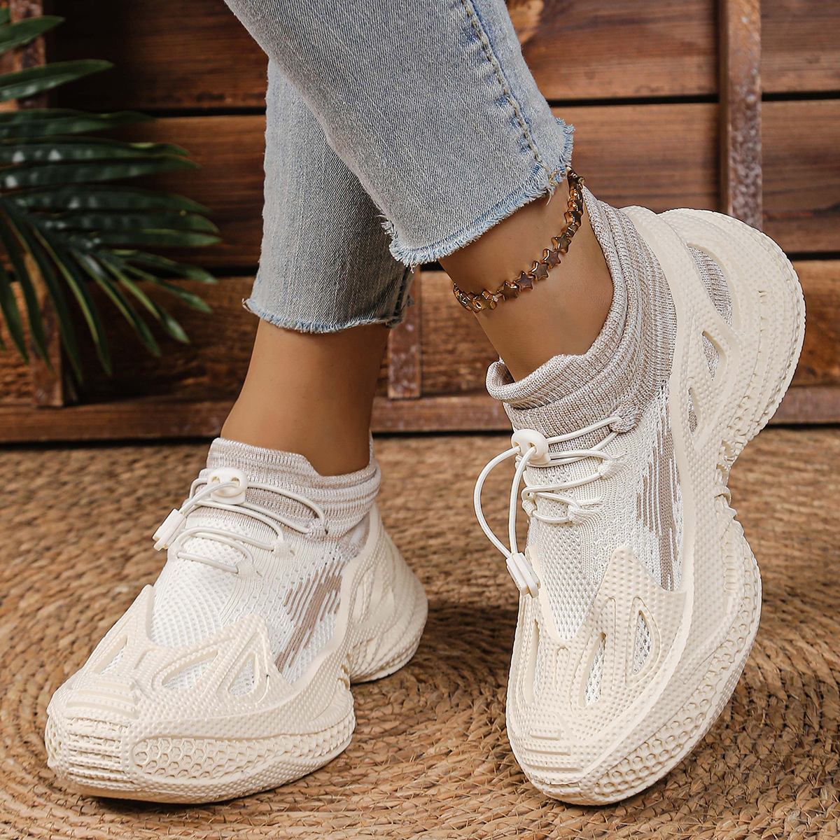 Lace Up Mesh Athletic