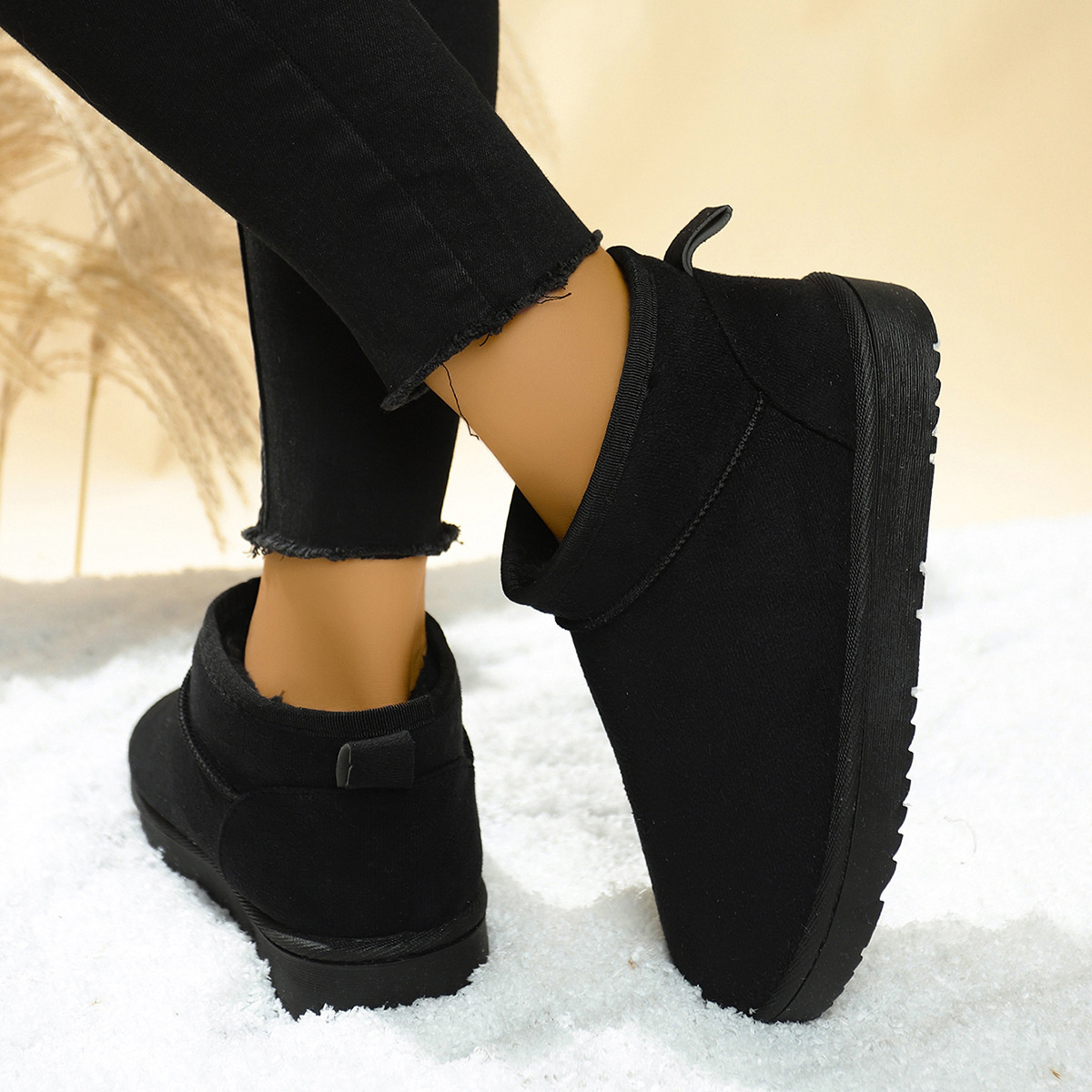 Round Toe Platform Boots