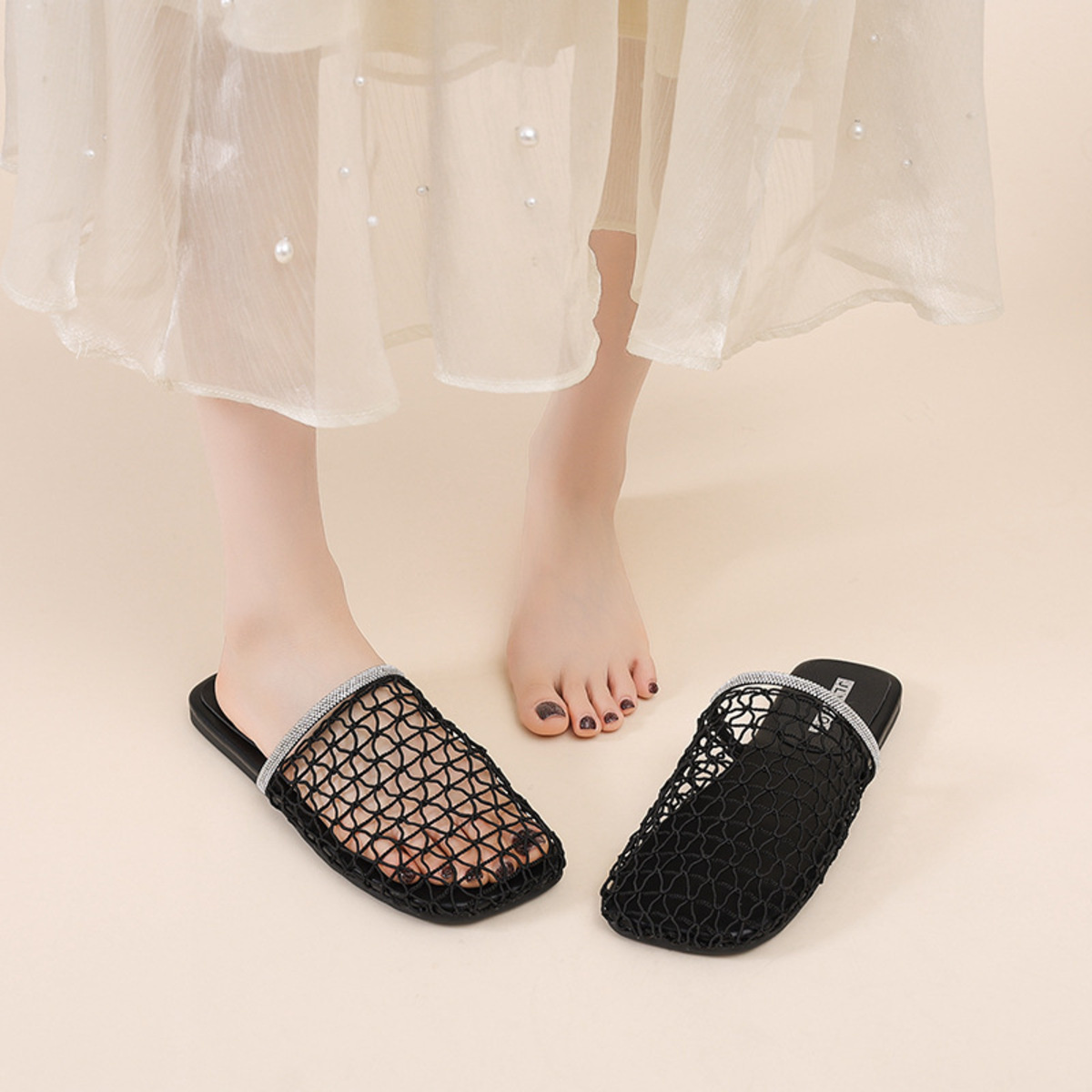 Round Toe Platform Sandals