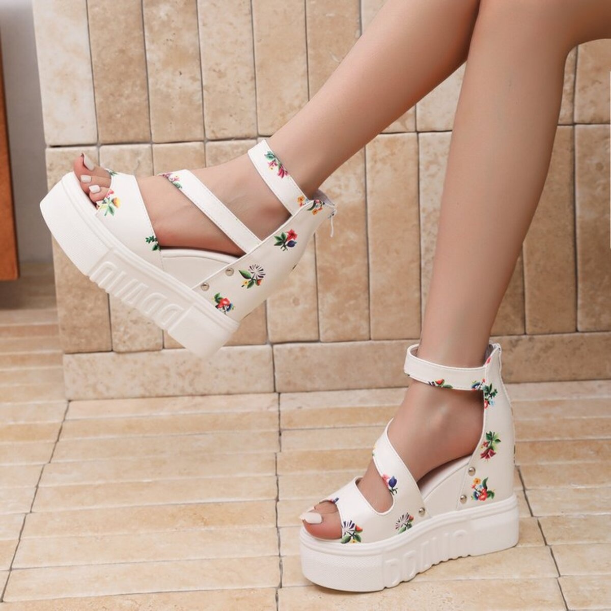 Open Toe Platform Sandals