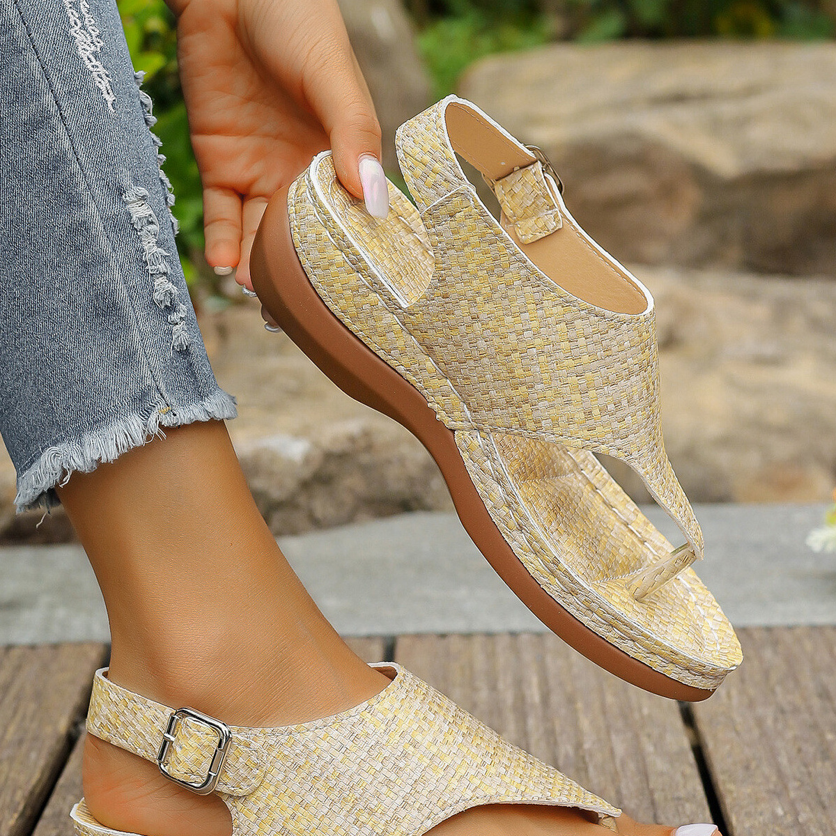 Toe Post Wedge Sandals