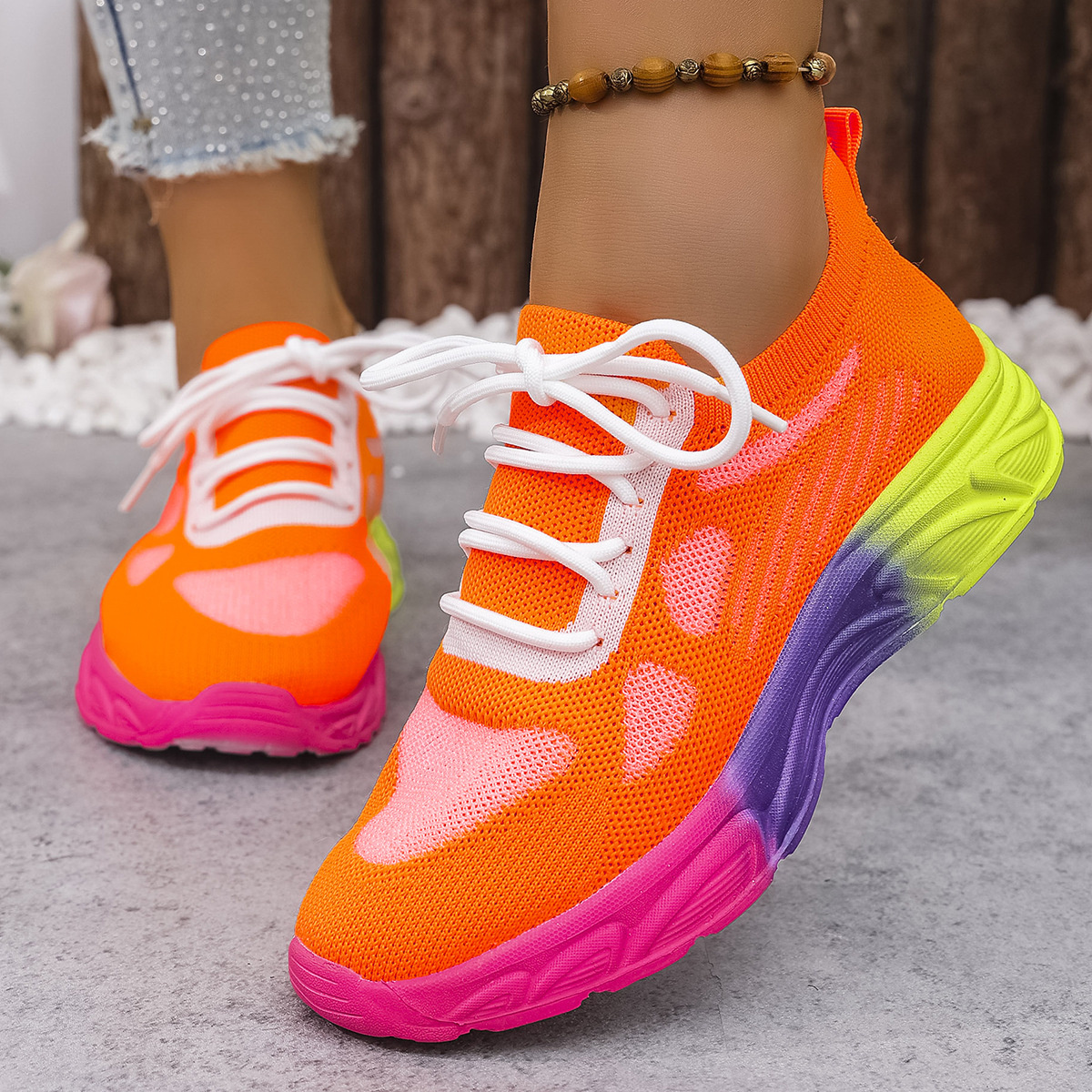 Lace Up Round Toe Sneakers