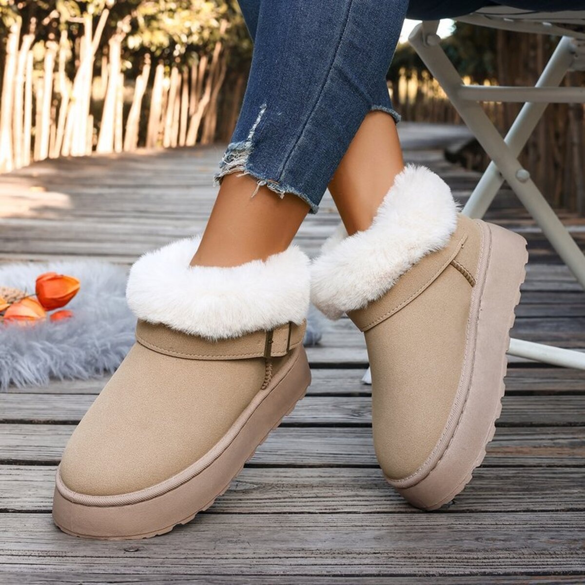 Round Toe Platform Boots