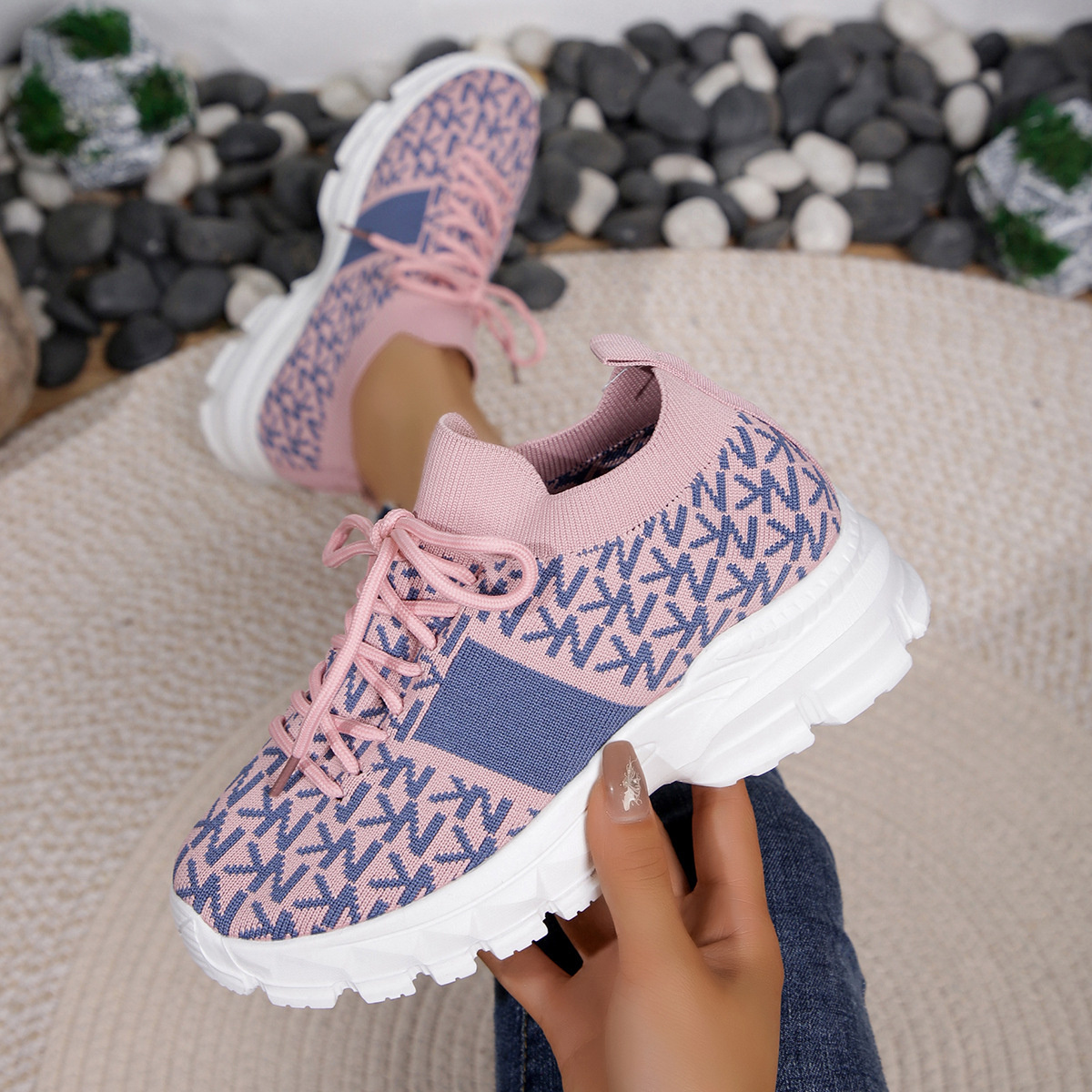 Round Toe Lace Up Sneakers