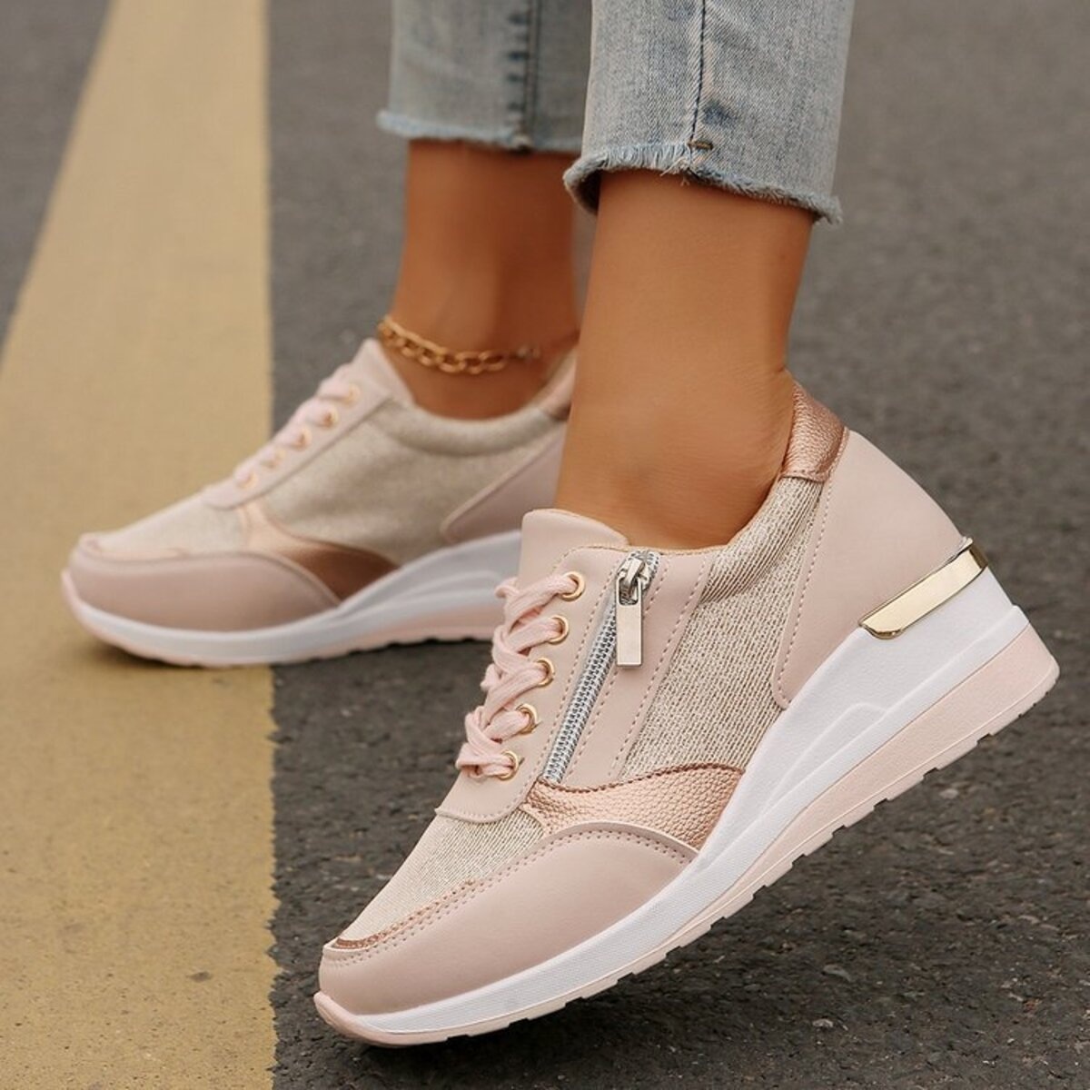 Round Toe Lace Up Sneakers