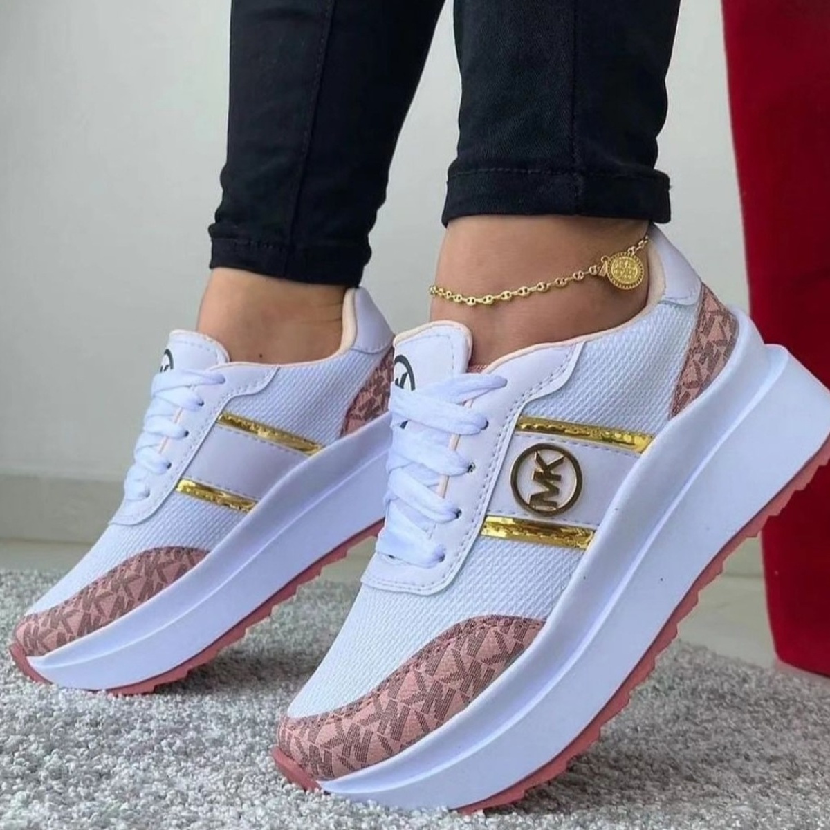 Round Toe Platform Sneakers