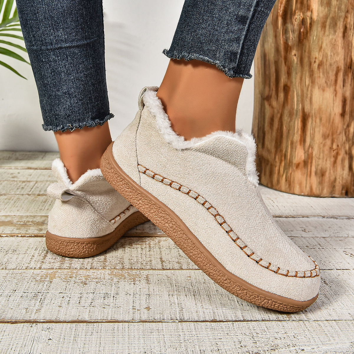 Round Toe Plush Lined Shoes