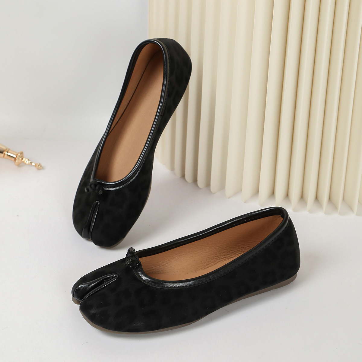 Split Toe Slip-Ons