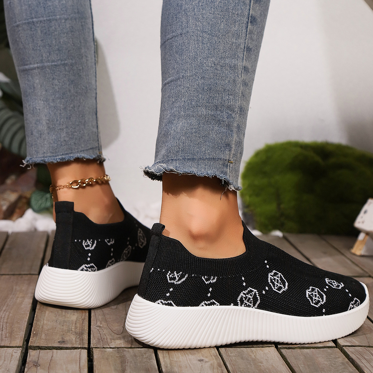 Mesh Round Toe Slip-Ons