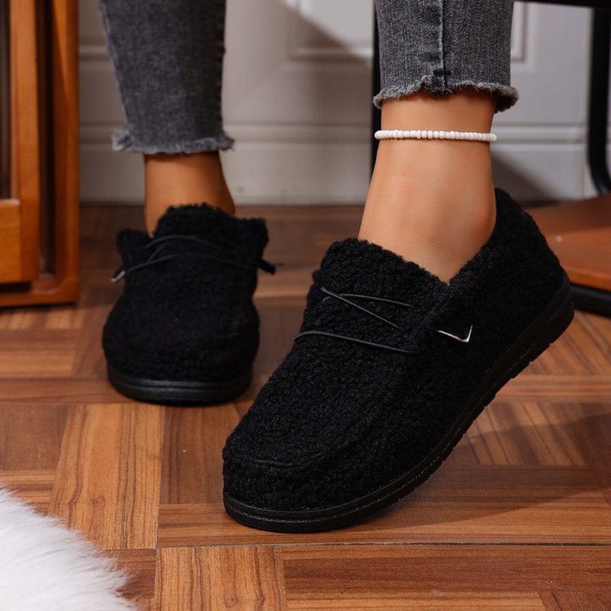 Round Toe Flats Slip-Ons