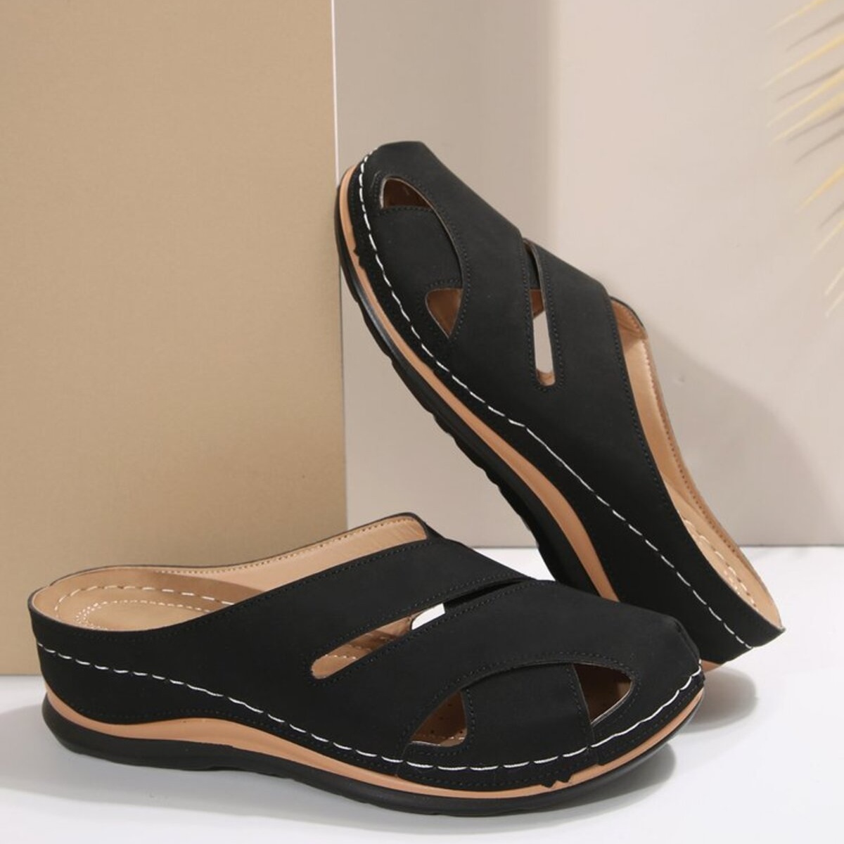 Round Toe Wedge Sandals