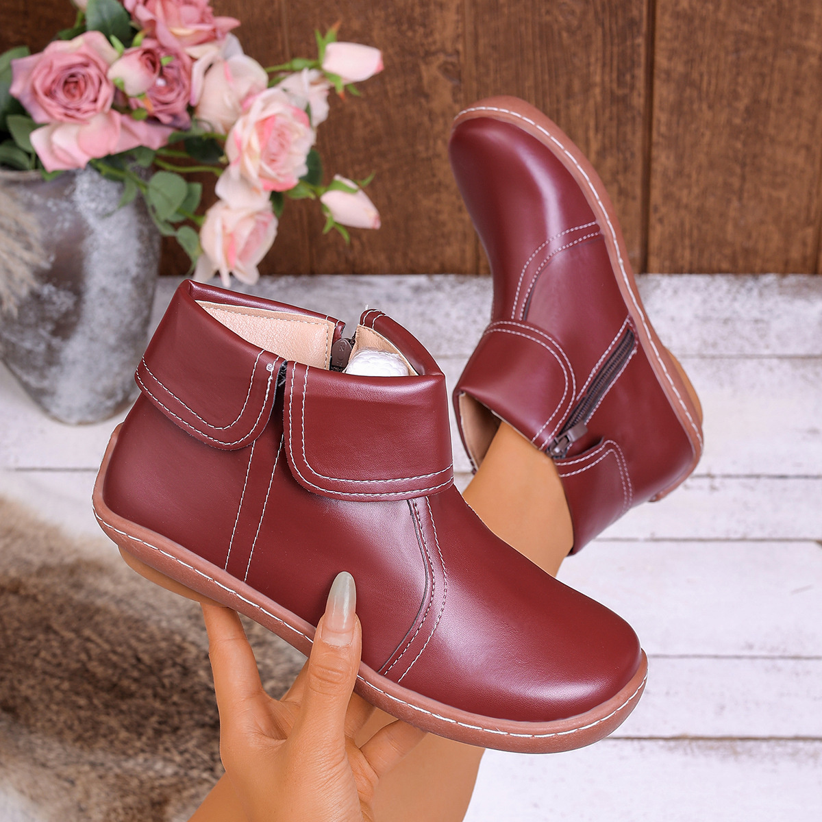 Round Toe Side Zipper Boots