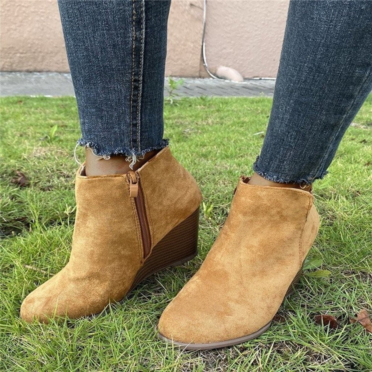 Side Zipper Wedge Boots