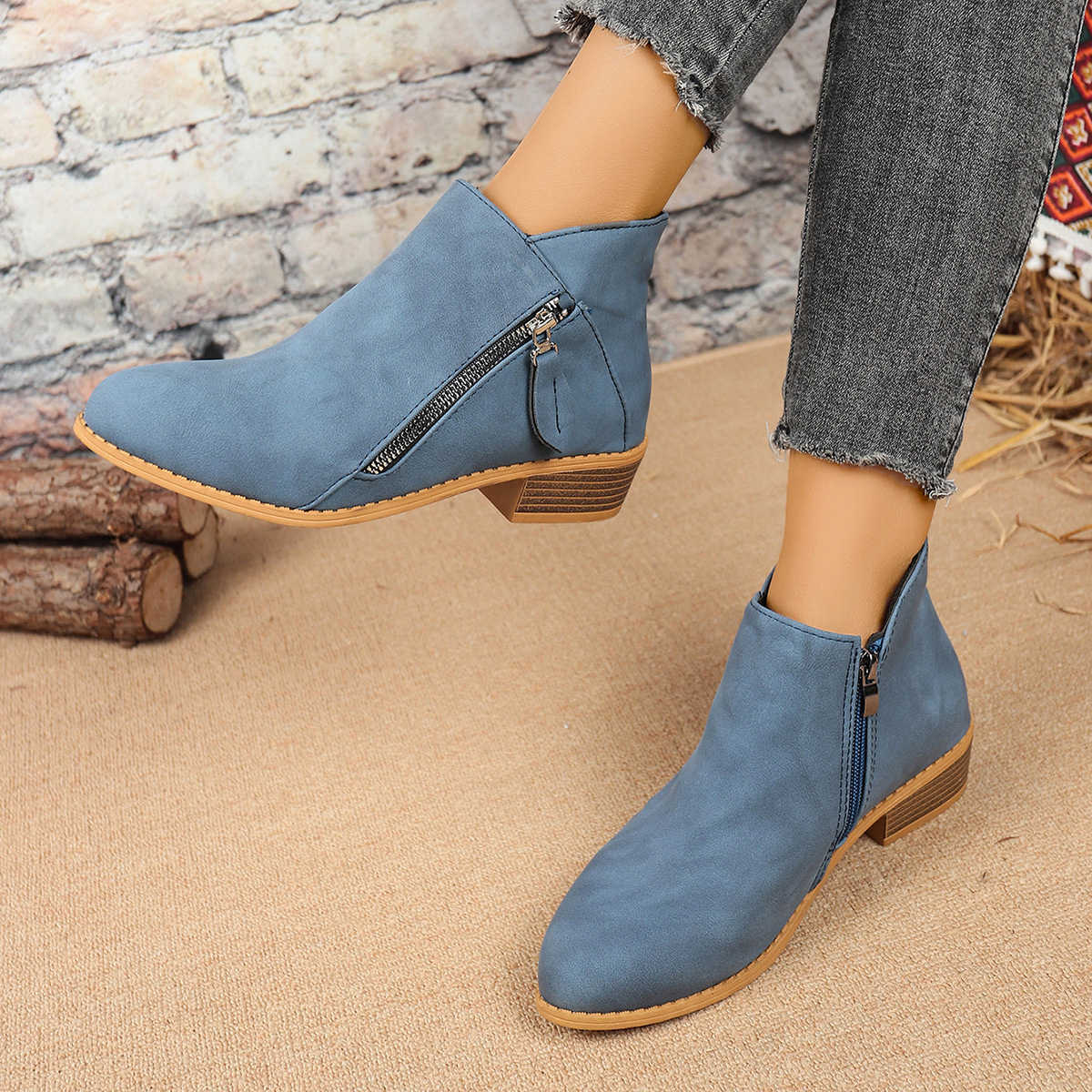 Size Zipper Block Heels Boots
