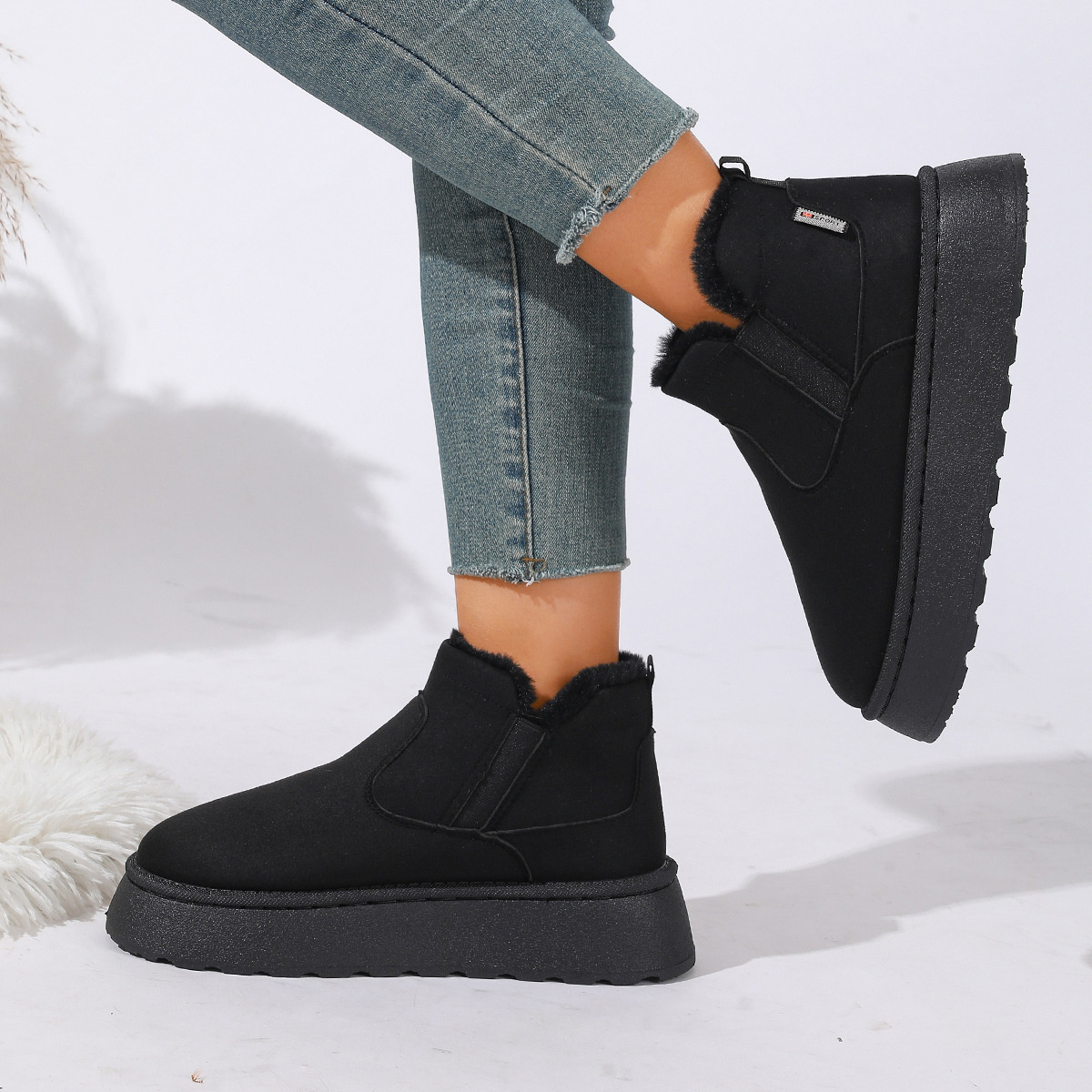 Round Toe Platform Boots