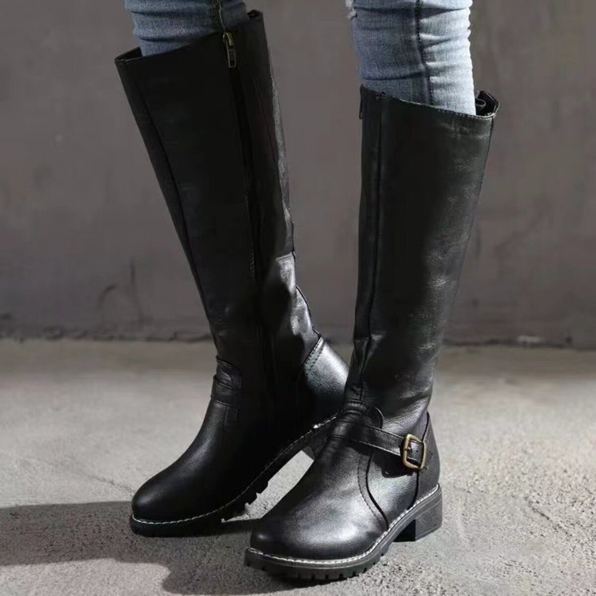 Round Toe Block Heels Boots