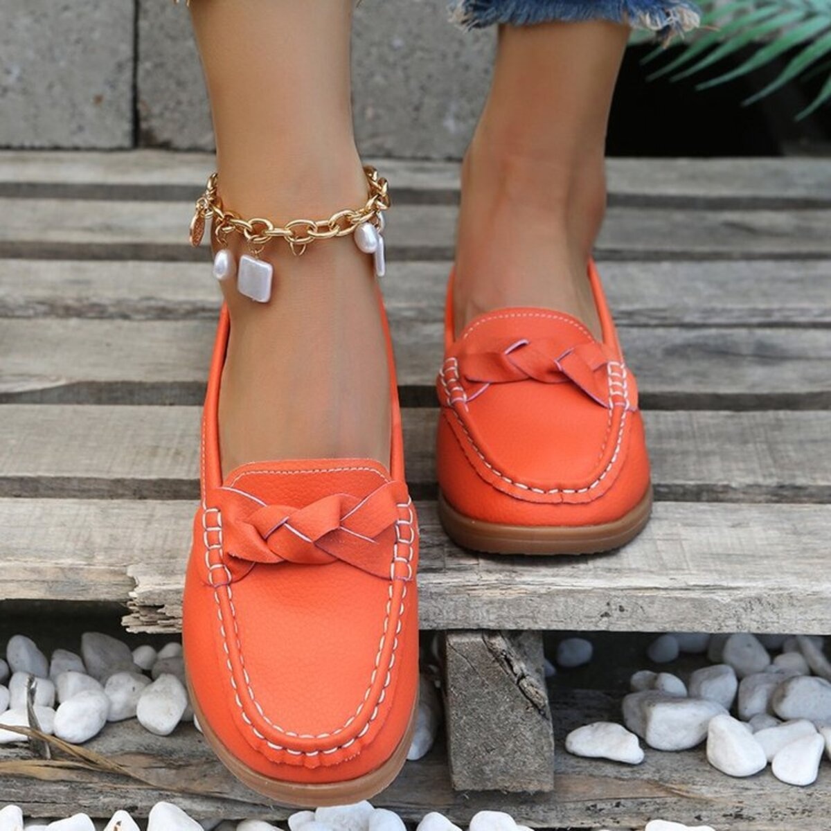 Round Toe Flats Slip-Ons