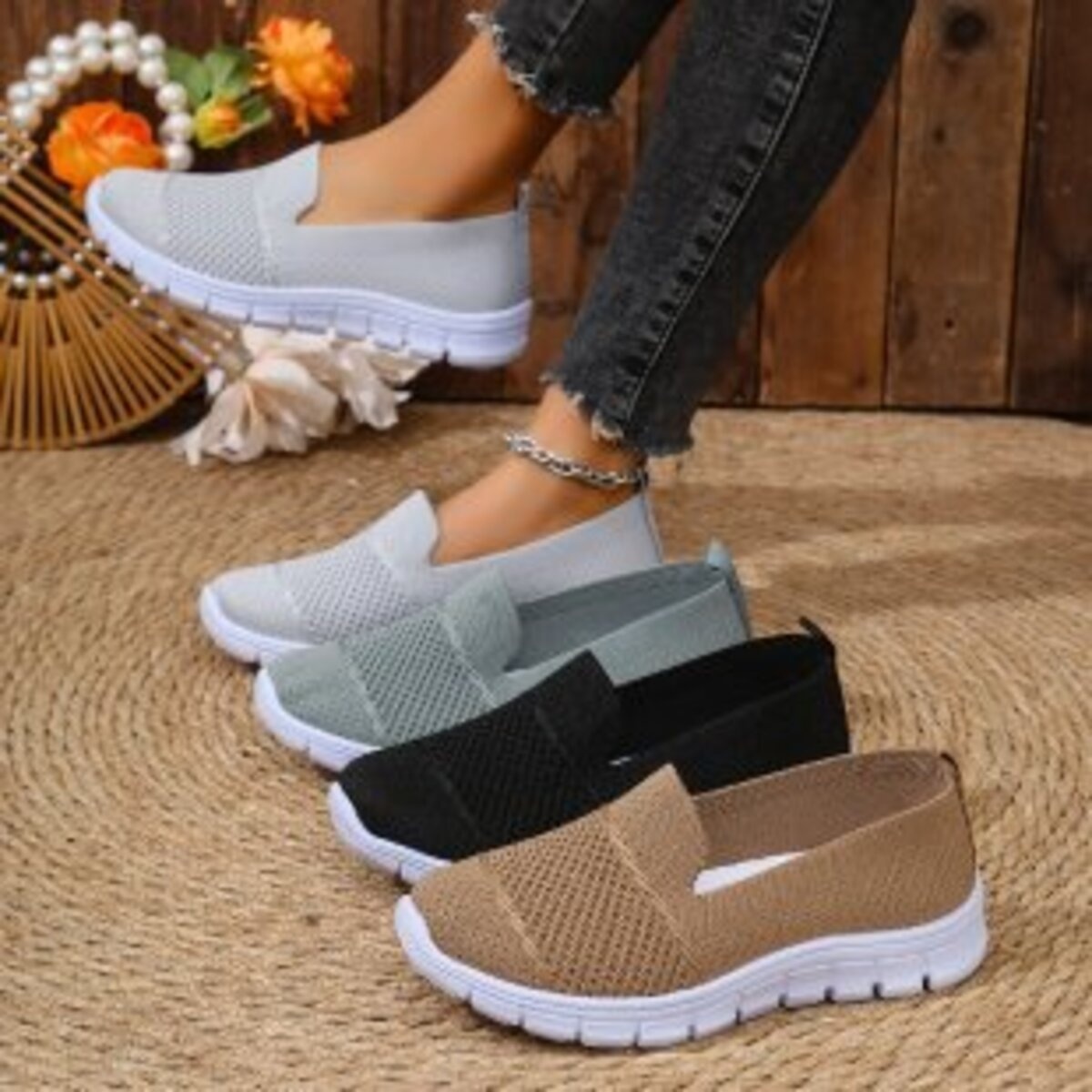Round Toe Flats Slip-Ons