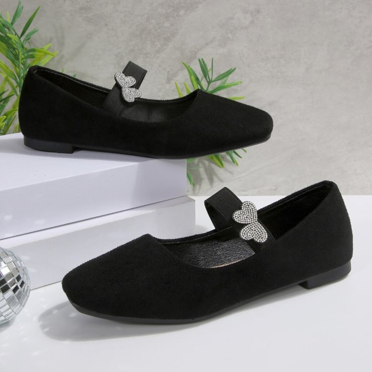 Square Toe Flats Slip-Ons