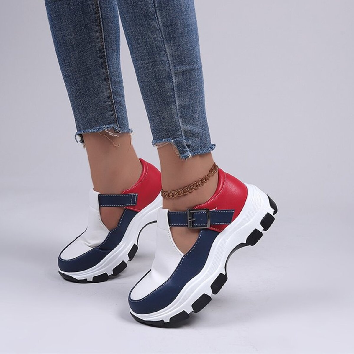 Round Toe Platform Sneakers