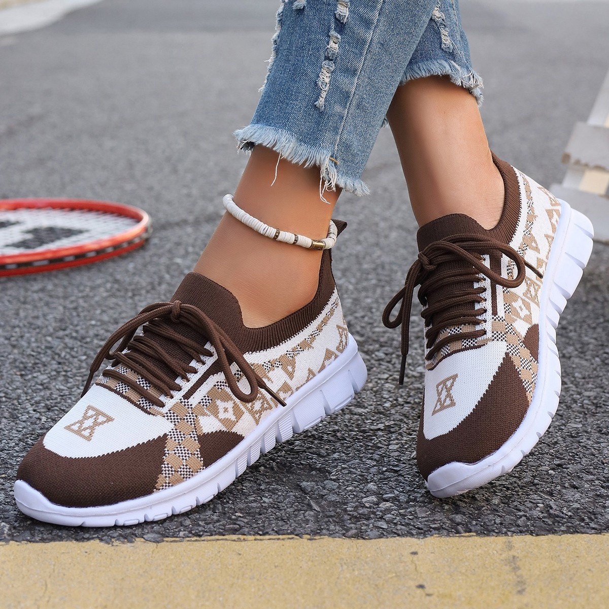 Breathable Mesh Lace Up Sneakers