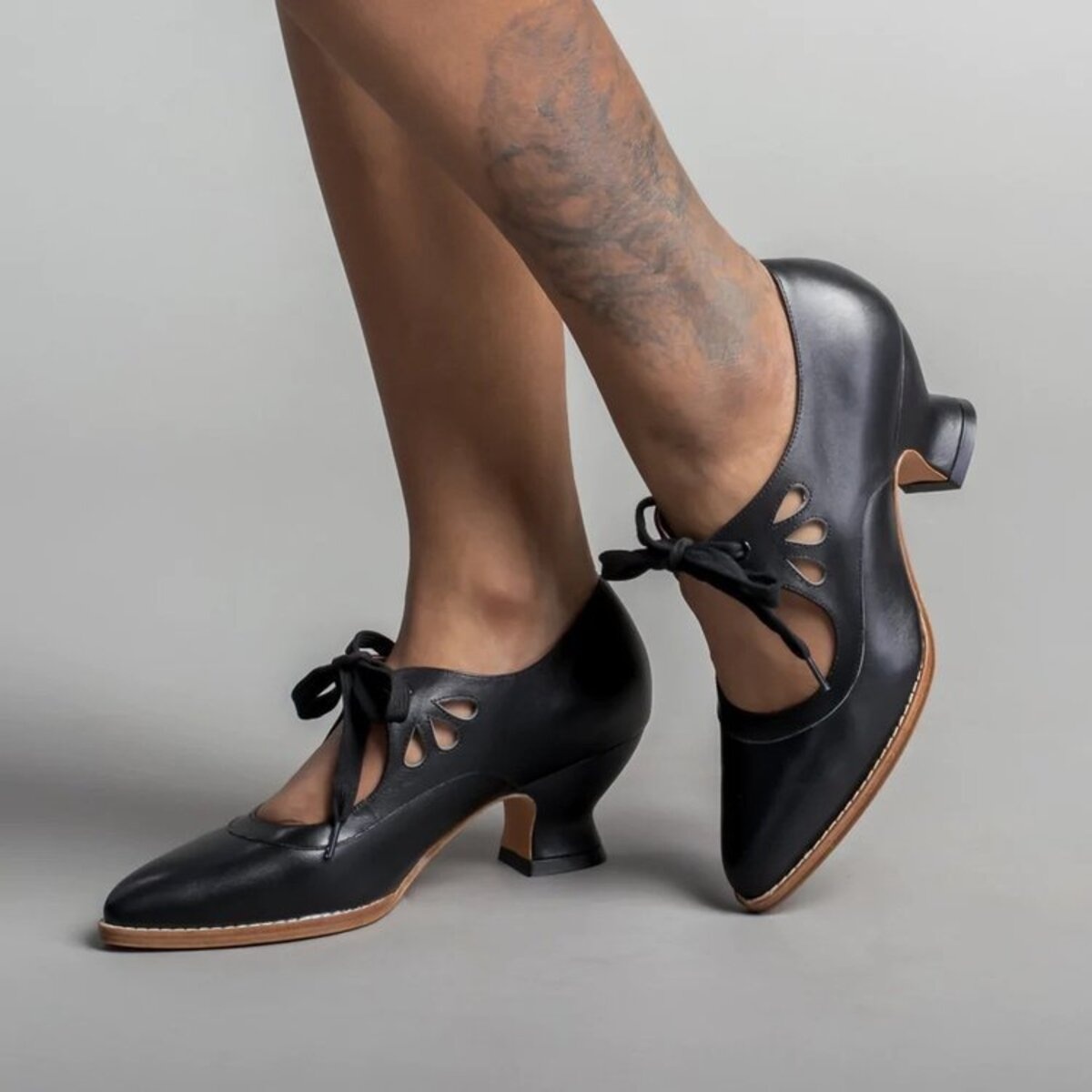 Point Toe Block Heel Shoes