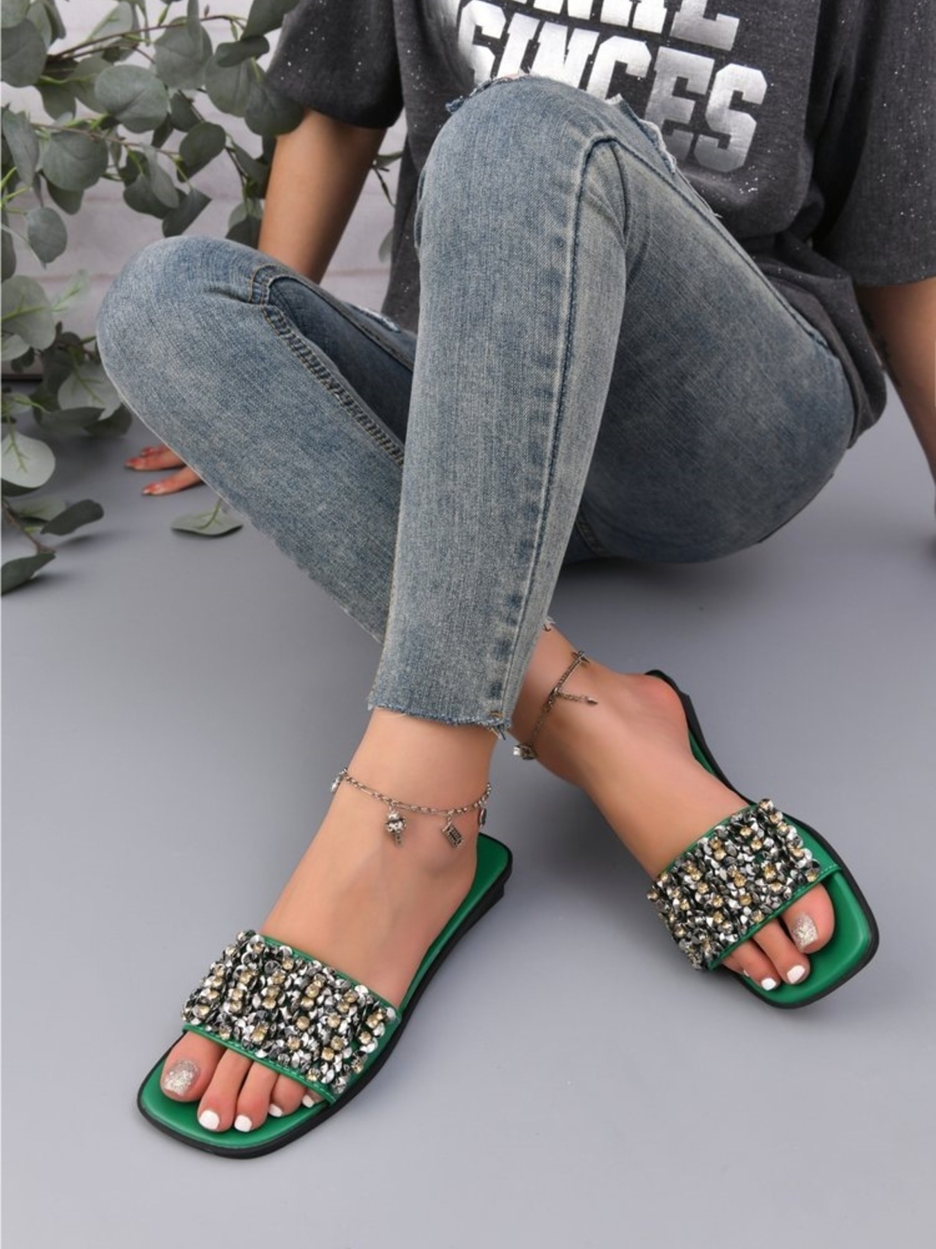 Rhinestone Embellished Open Toe Sandals