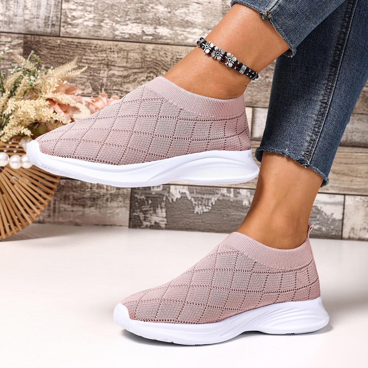 Breathable Mesh Round Toe Shoes