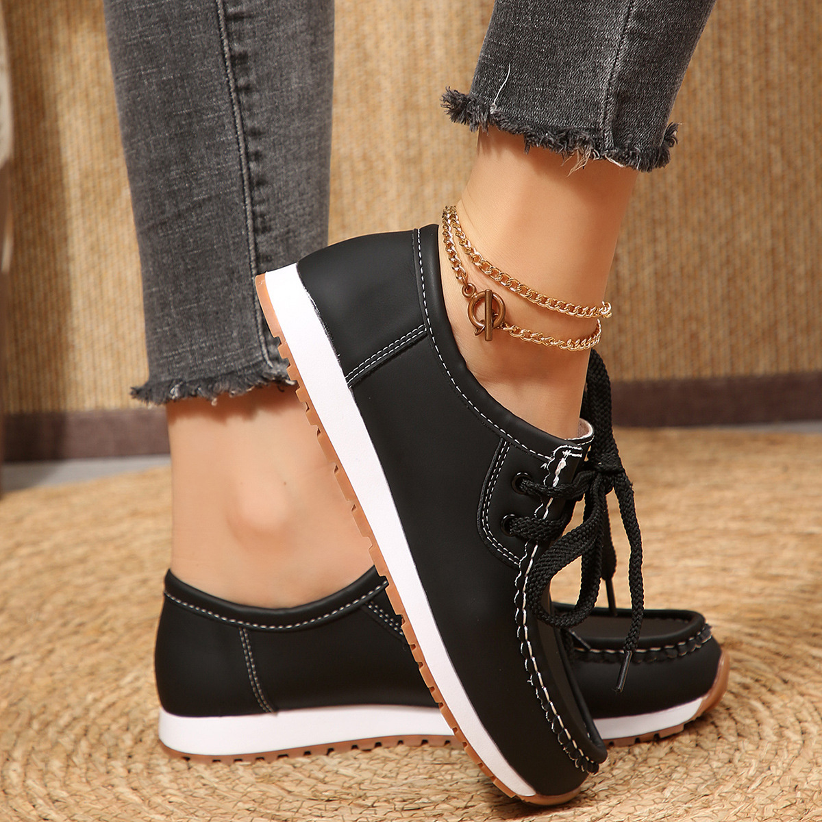 Round Toe Lace Up Sneakers