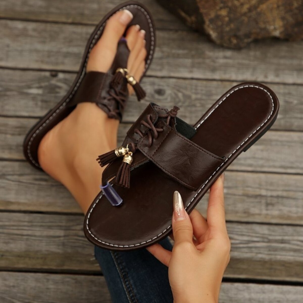 Toe Post Flats Sandals