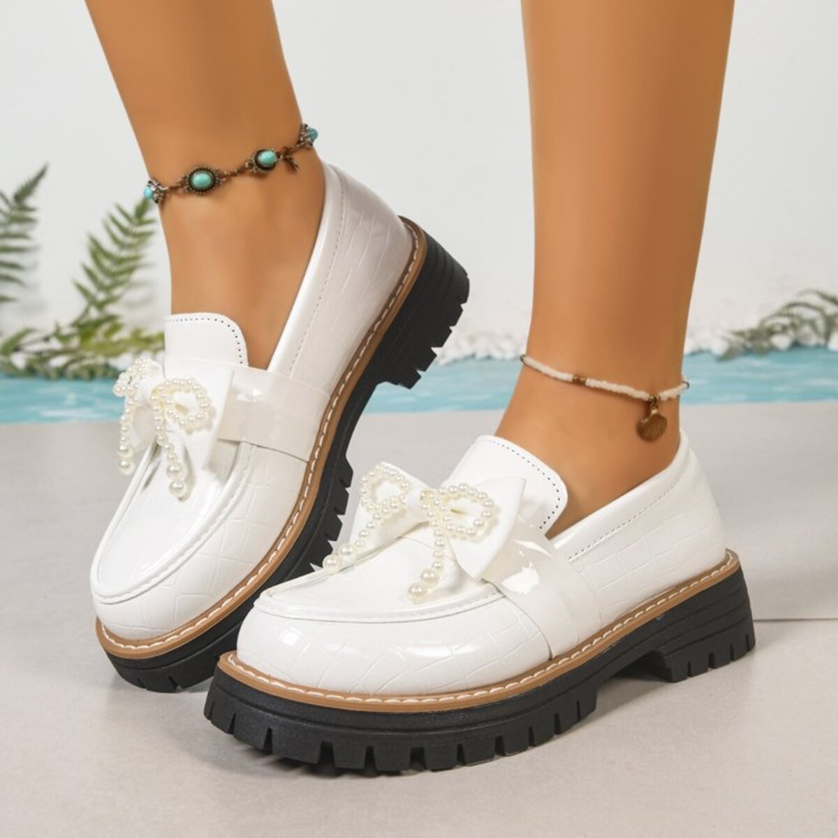 Round Toe Platform Loaferss