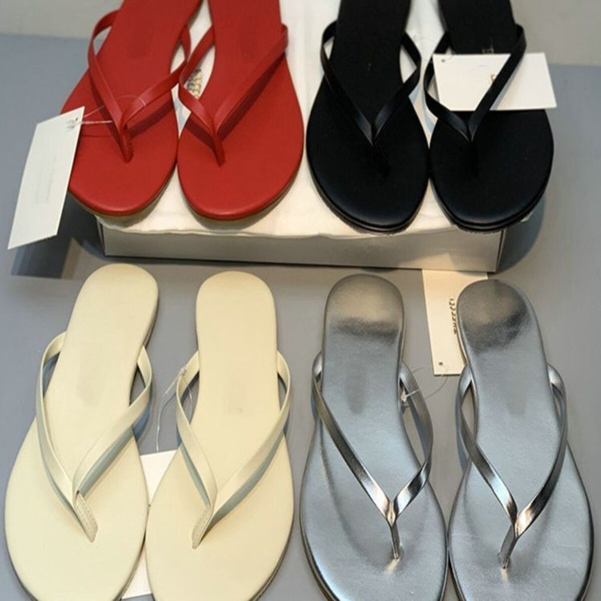 Toe Post Flats Sandals