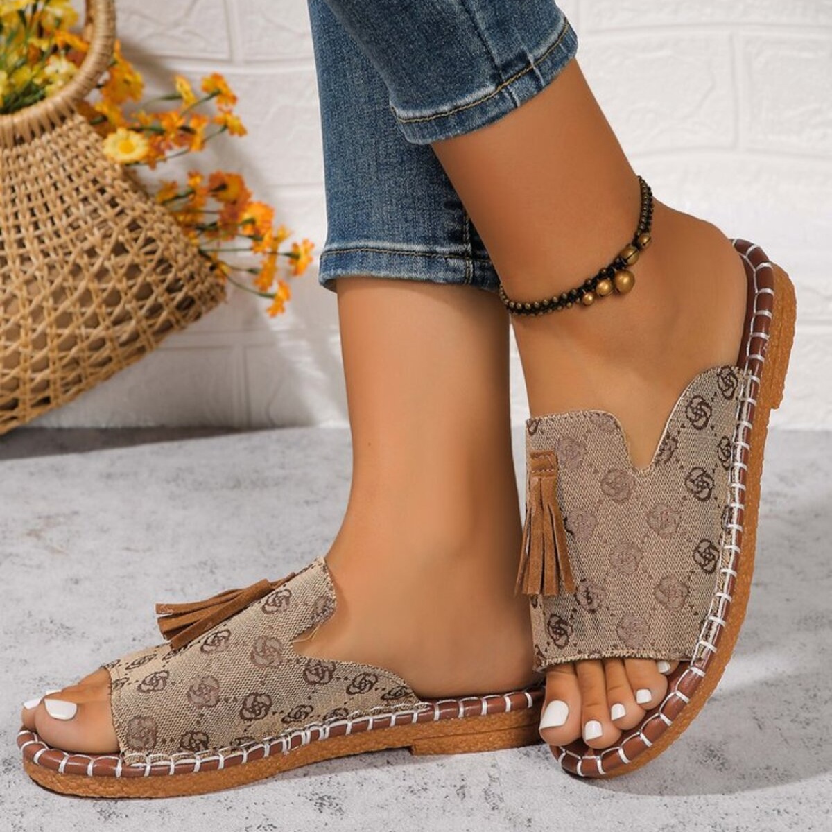 Leopard Print Tassel Flat Sandals