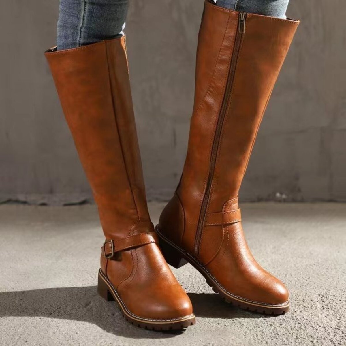 Round Toe Block Heels Boots
