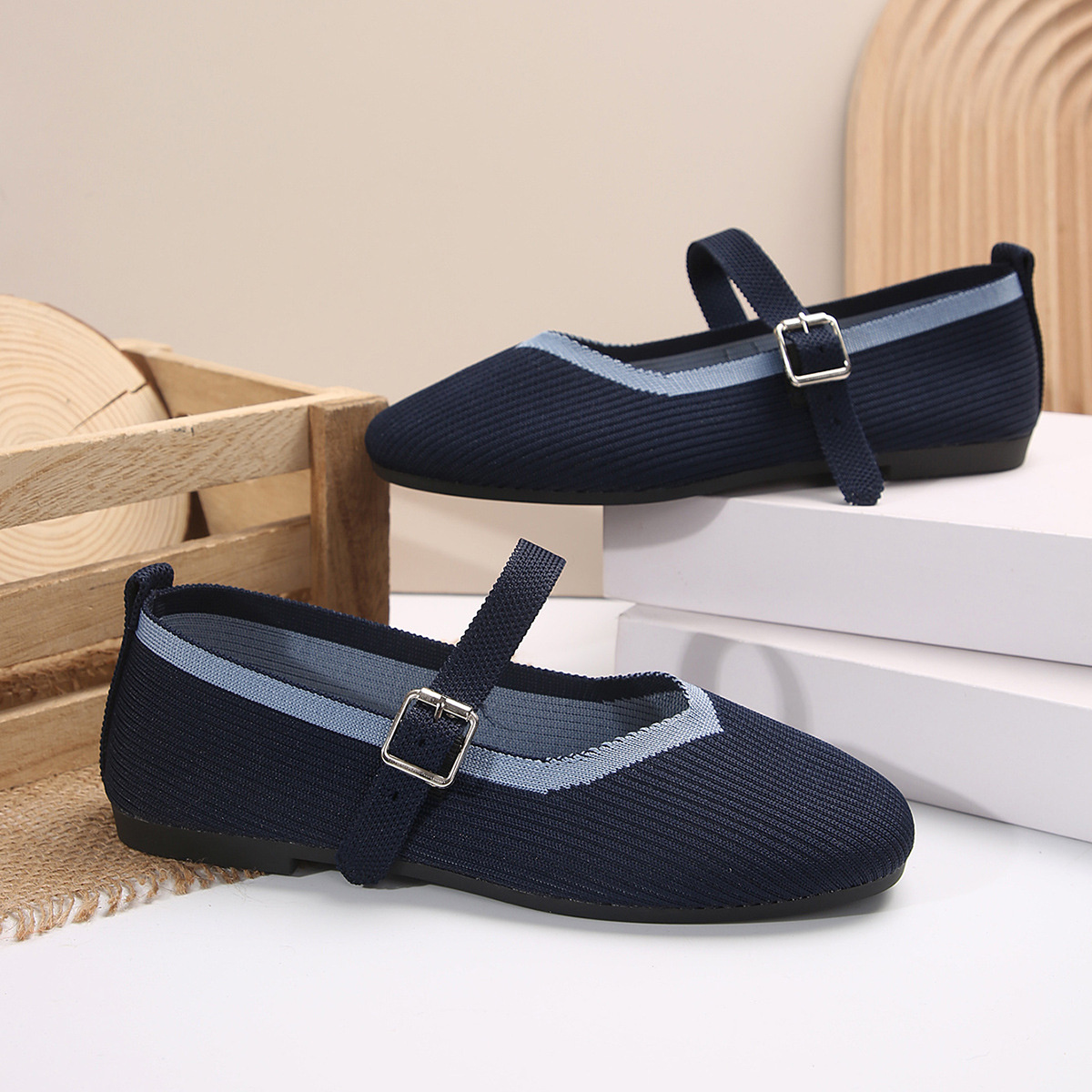 Round Toe Mesh Slip-Ons