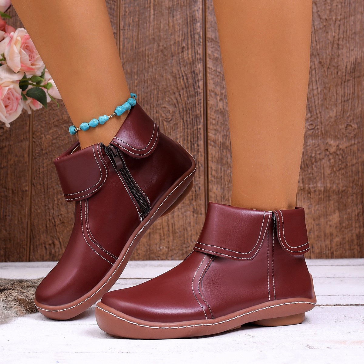 Round Toe Side Zipper Boots