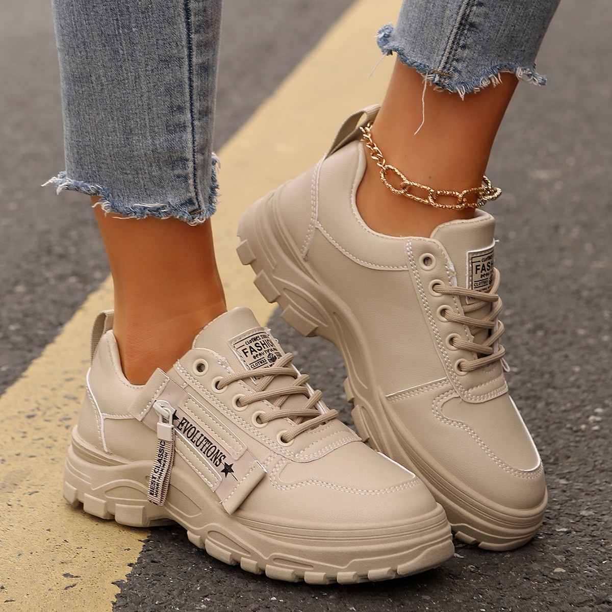 Lace Up Round Toe Athletic