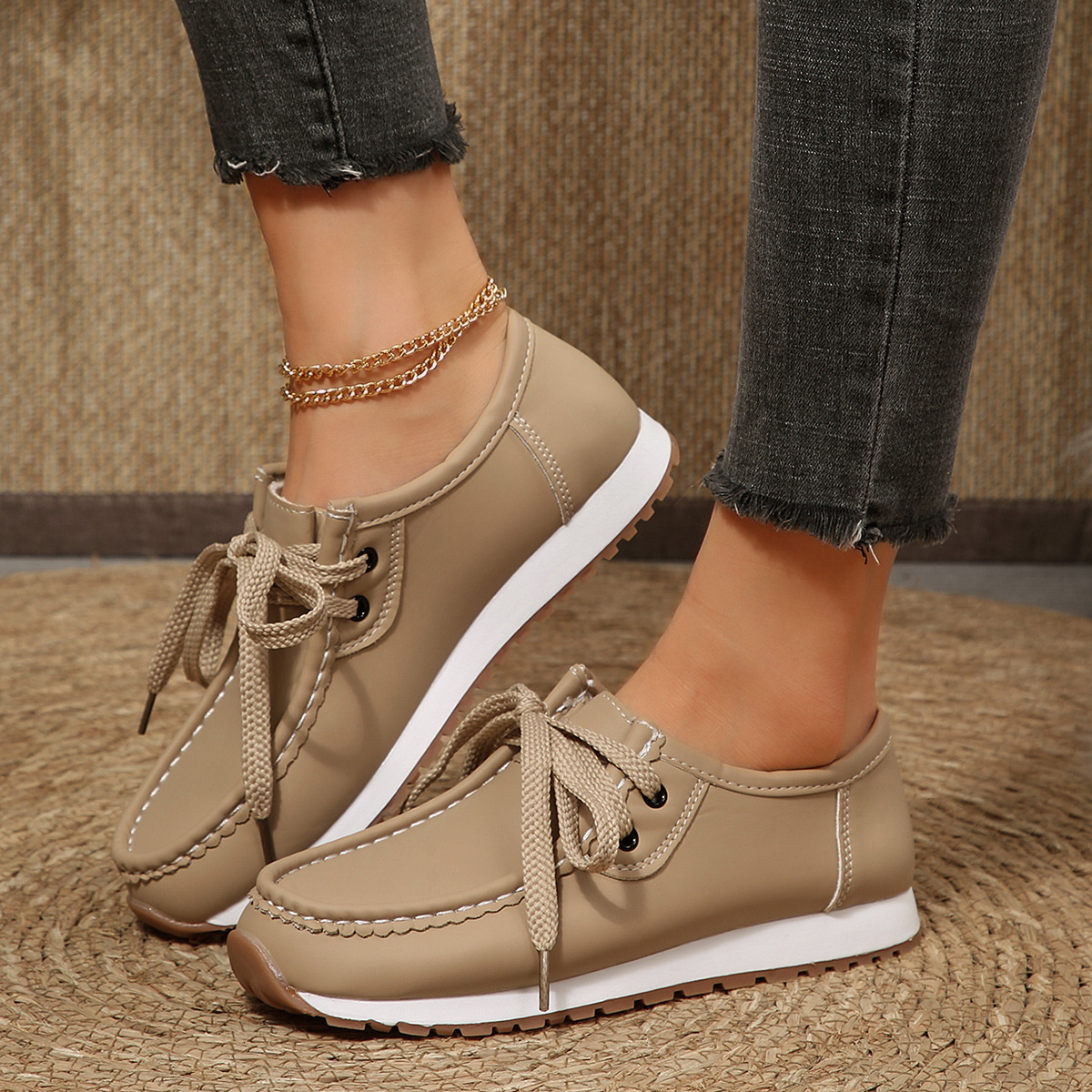 Round Toe Lace Up Sneakers