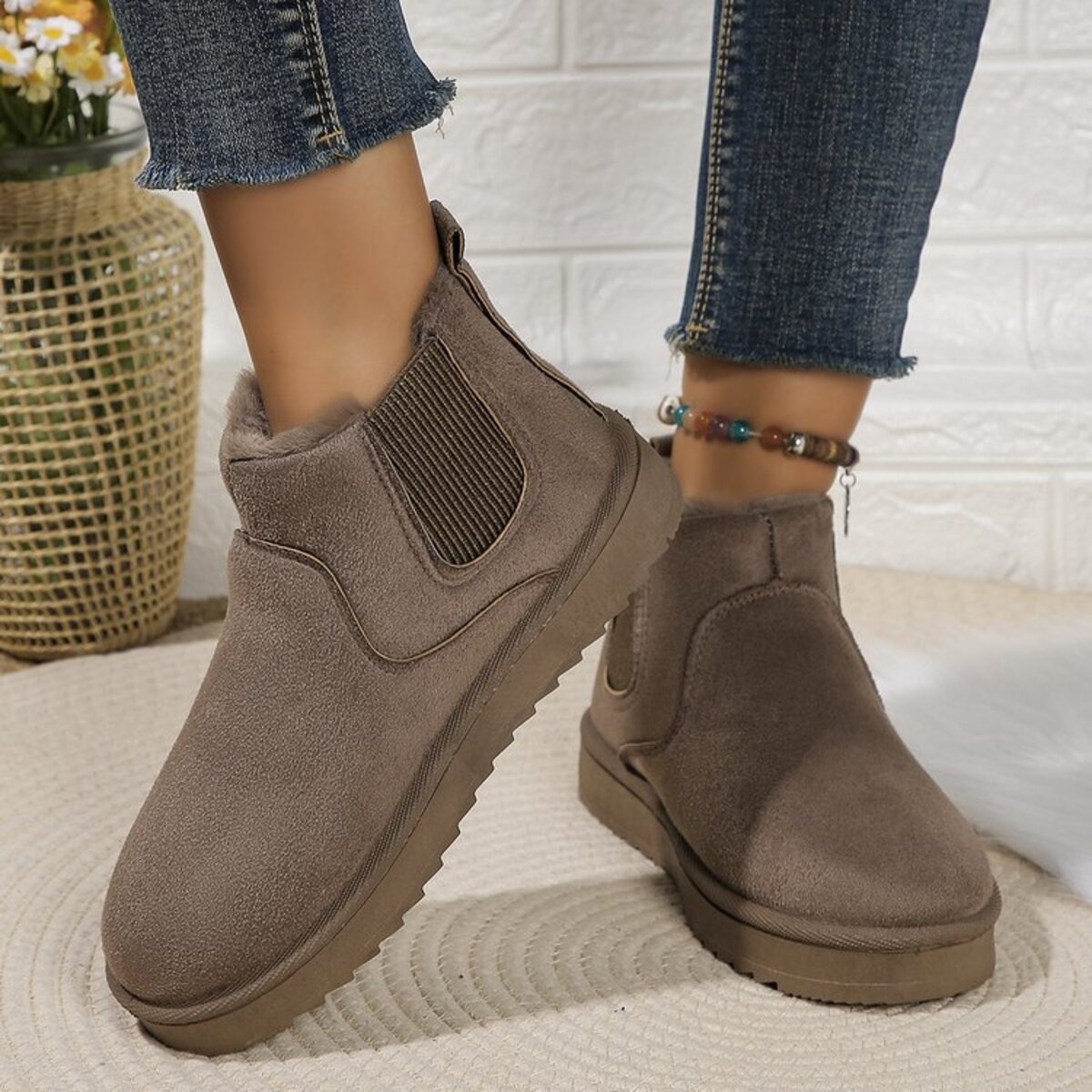 Round Toe Platform Boots