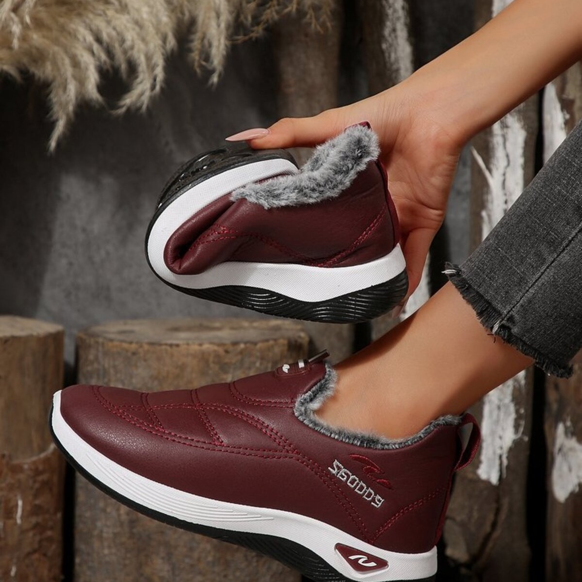 Plush Round Toe Platform Shoes